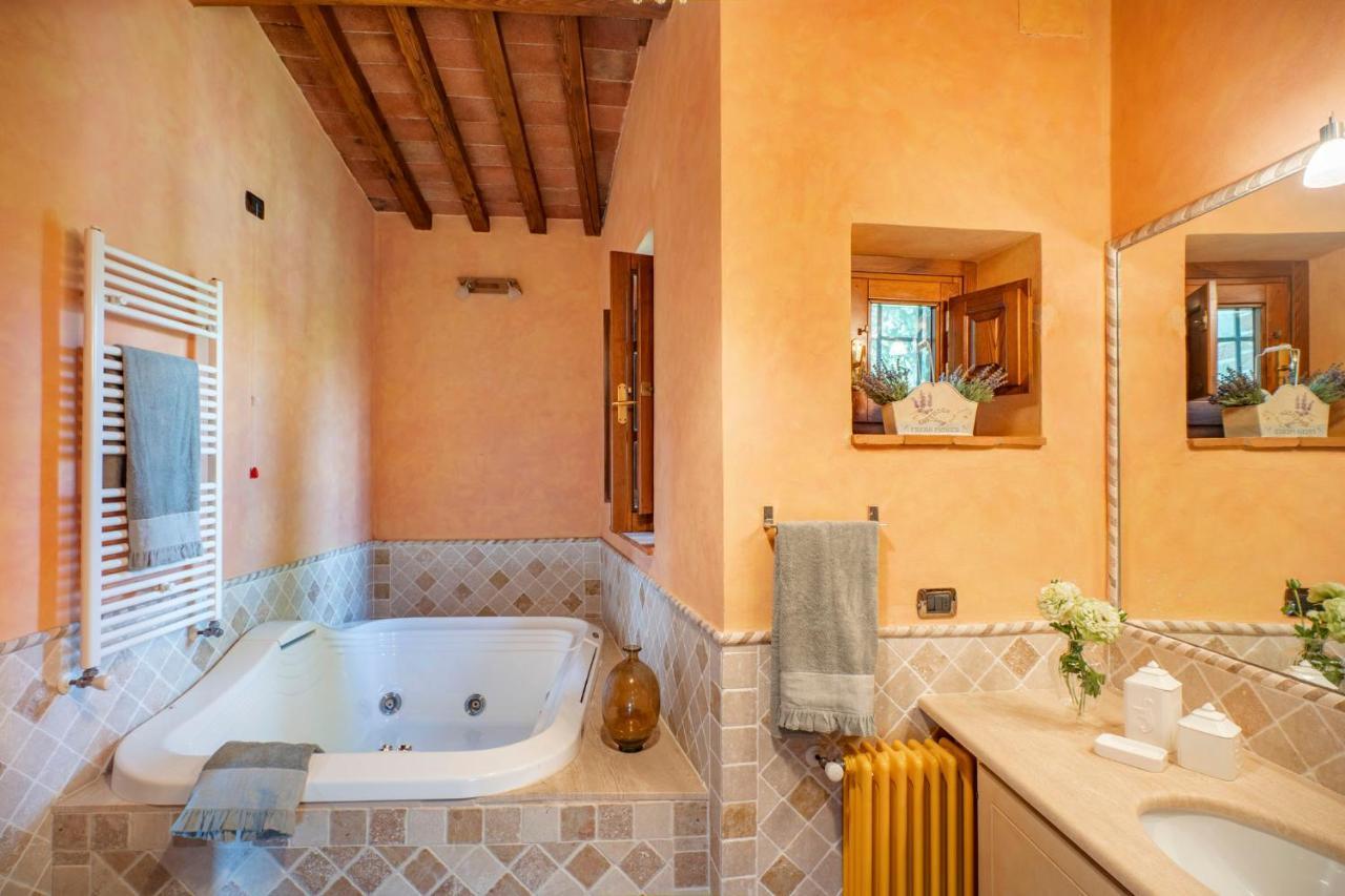 Casa Loretta, Your Luxurious Getaway With Stunning Views Nievole Экстерьер фото