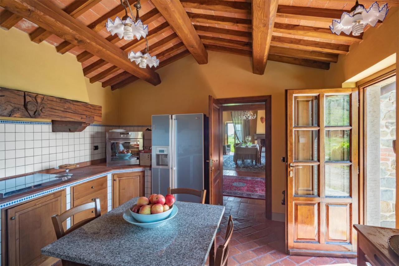 Casa Loretta, Your Luxurious Getaway With Stunning Views Nievole Экстерьер фото