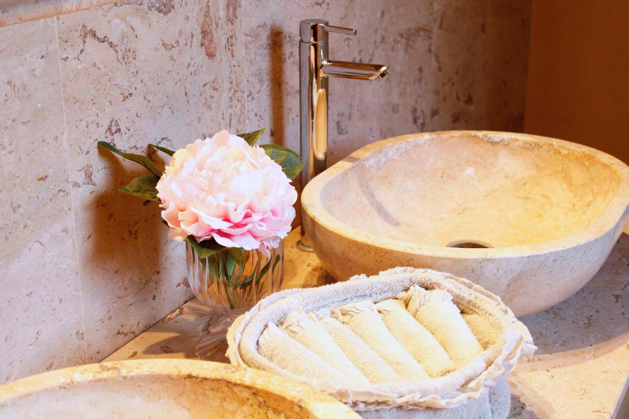 Casa Loretta, Your Luxurious Getaway With Stunning Views Nievole Экстерьер фото